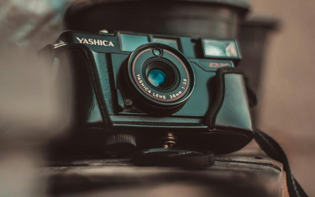 The Evolution of Camera Technology: From Film to Digital The Evolution of Camera Technology: From Film to Digital